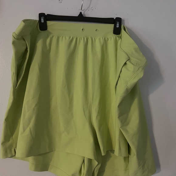 Old navy shorts size 4x - Picture 2 of 7